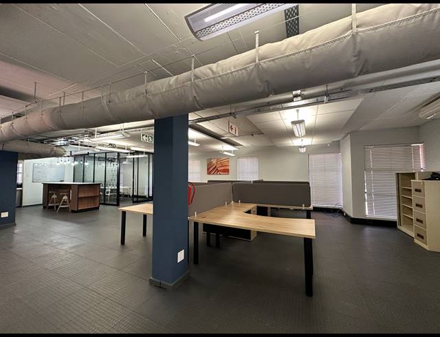 246M² OFFICE TO LET IN CENTURION CENTRAL